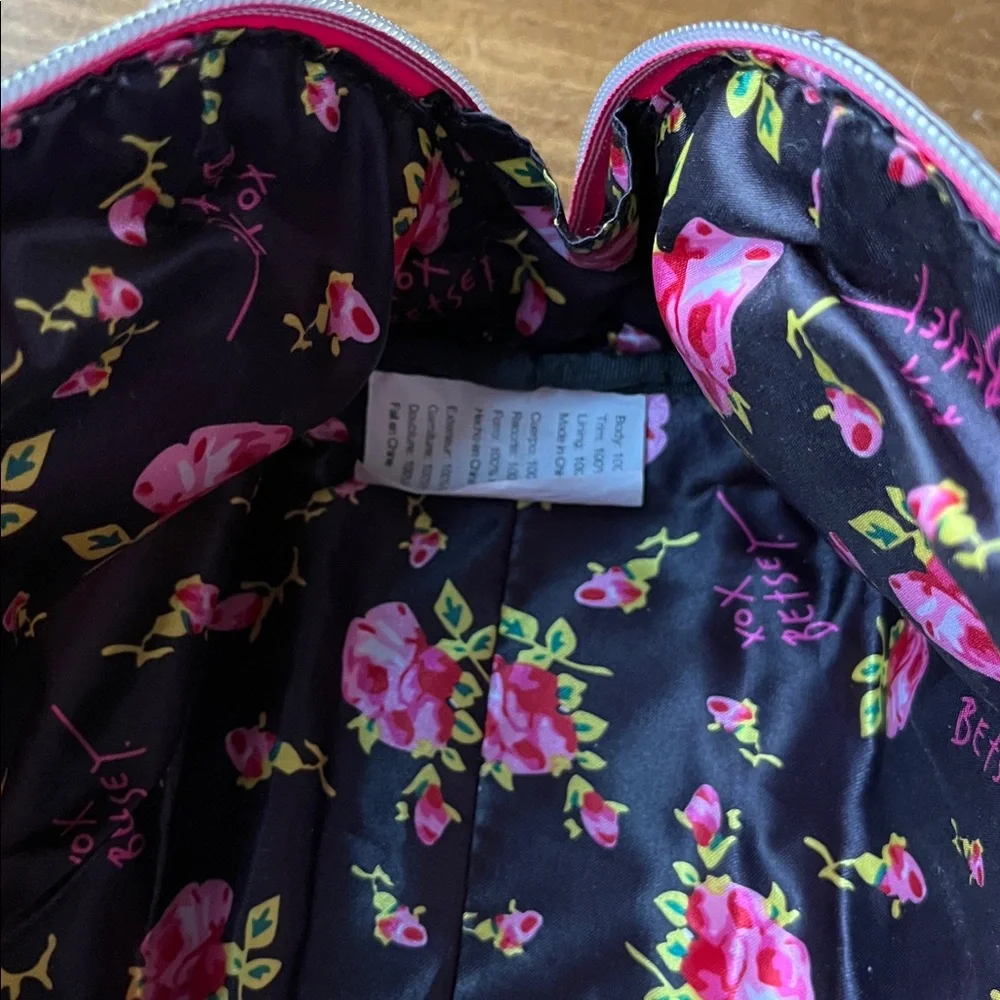 Betsey Johnson good heart